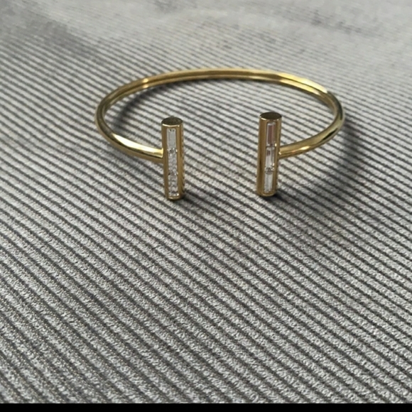 Gorgeous Michael Kors MODERN  Statement Cuff..similar to the Tiffany's bracelet - Picture 5 of 6